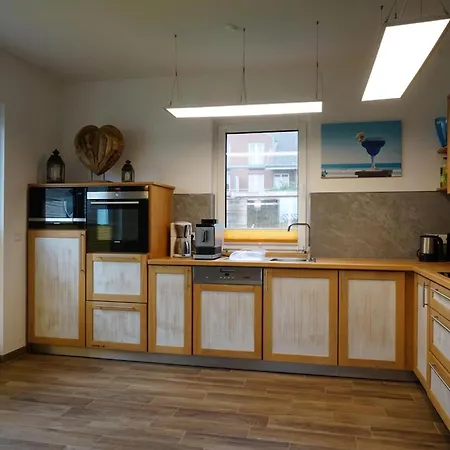 Holiday home Ferienvilla In Mit Privatem Pool Birdieweg 11a Hohenkirchen (Nordwestmecklenburg)