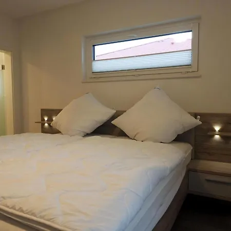 Ferienvilla In Mit Privatem Pool Birdieweg 11a Holiday home *